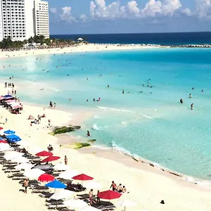 Lovely Apartamento Cancún